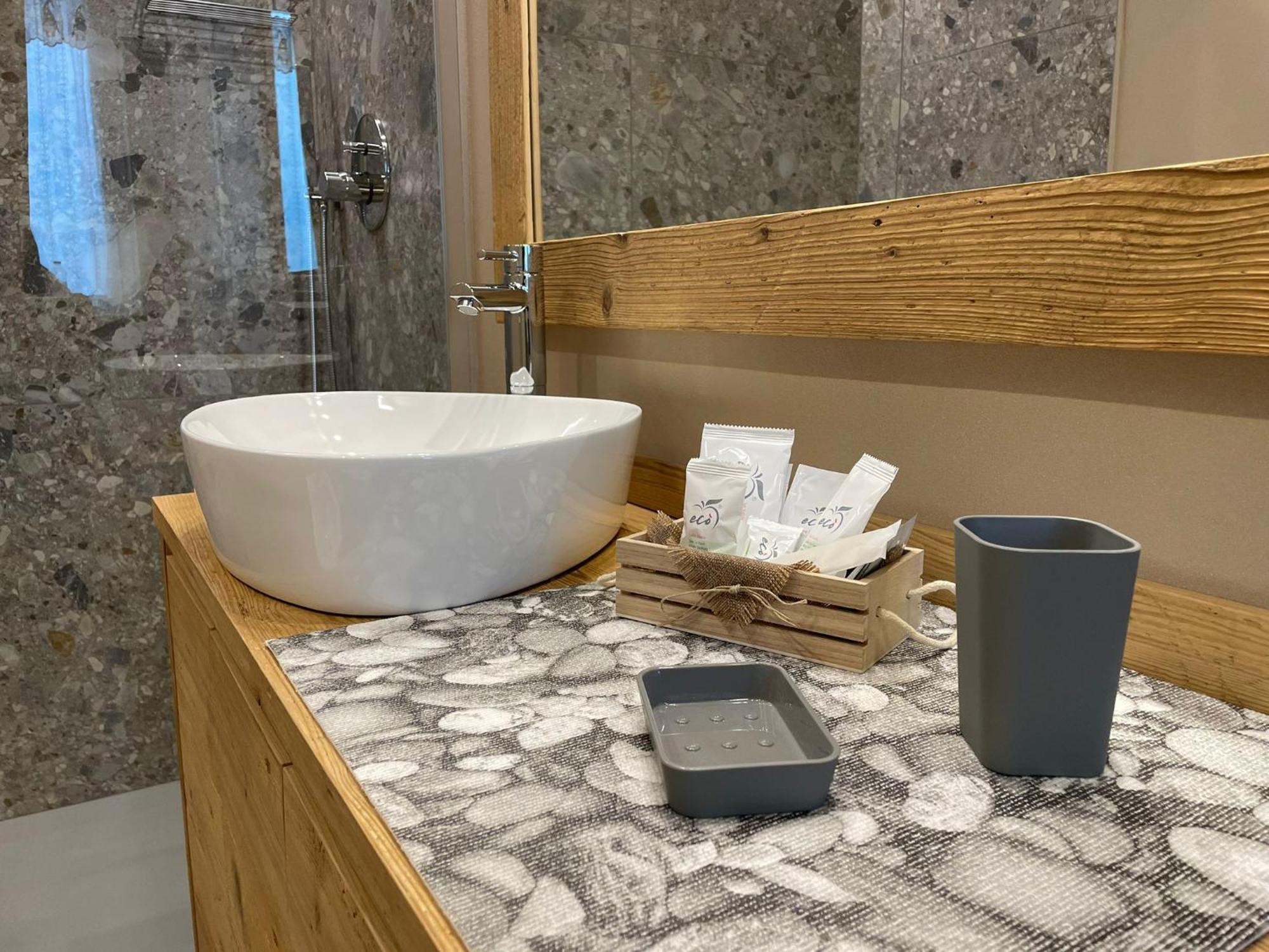 Trilogy Apartment Аоста Екстер'єр фото